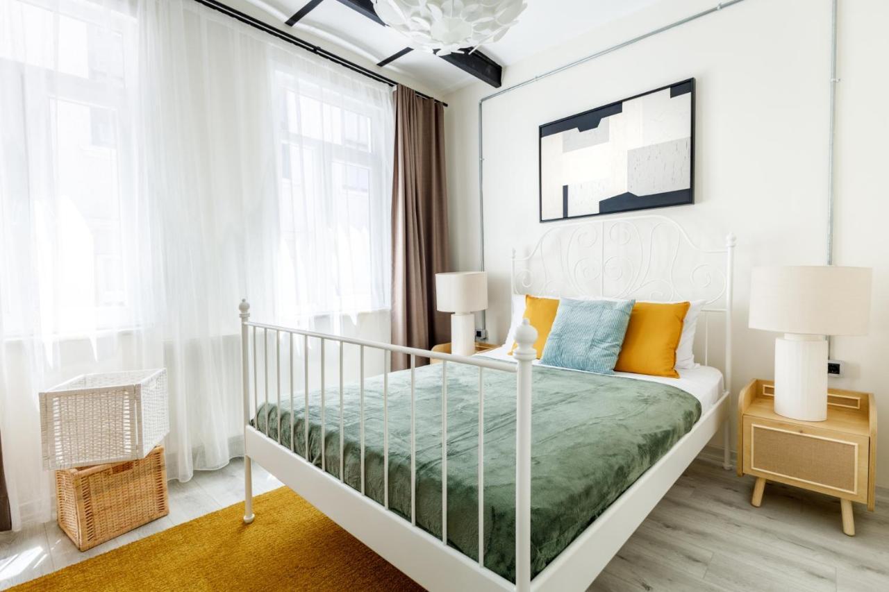 דירות איסטמבול Chic Flat 5 Min To Galata Tower In Istiklal Ave מראה חיצוני תמונה